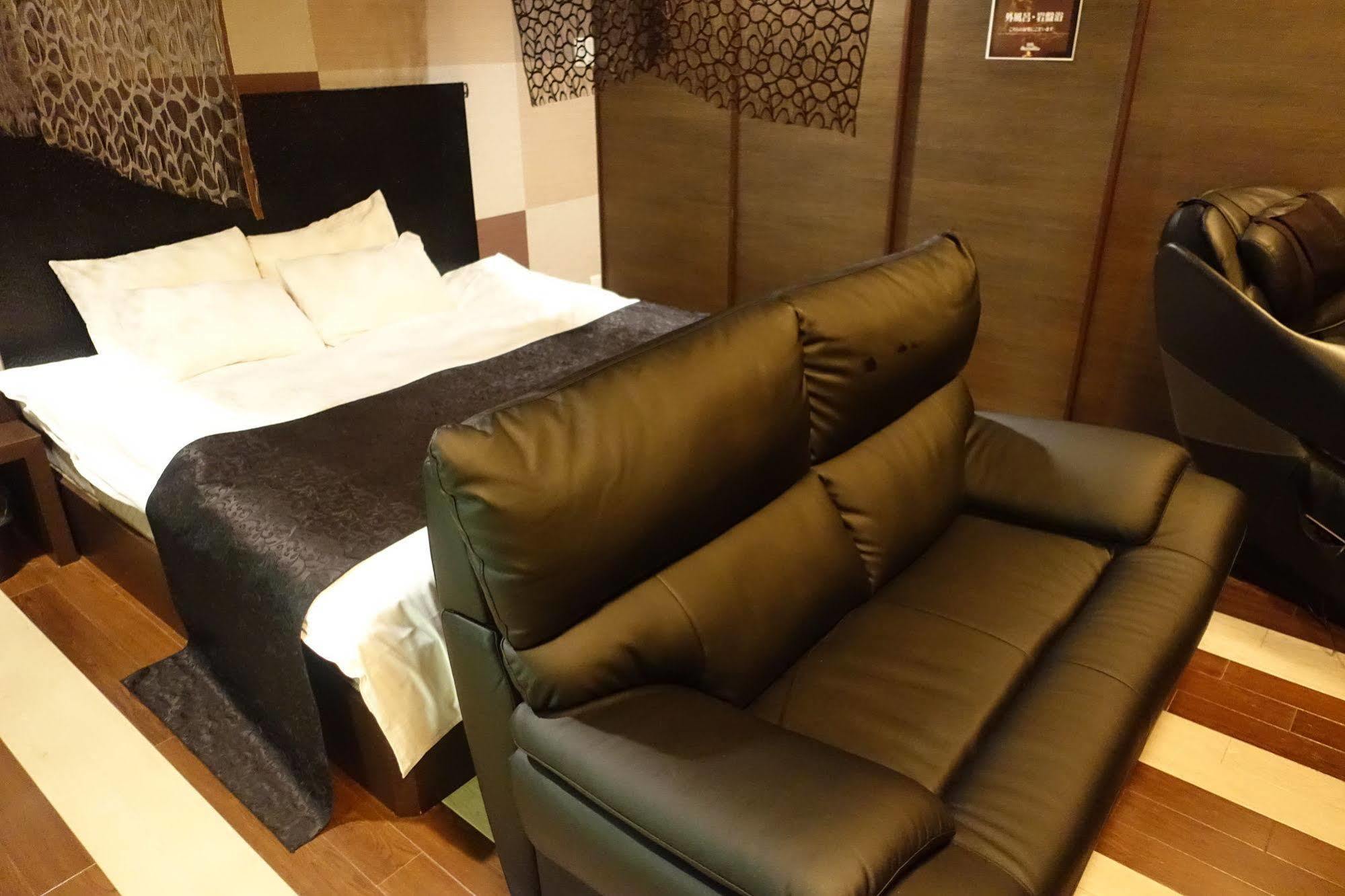 ホテル ポルト 男塾ホテルグループ (Adults Only) Himeji Dış mekan fotoğraf